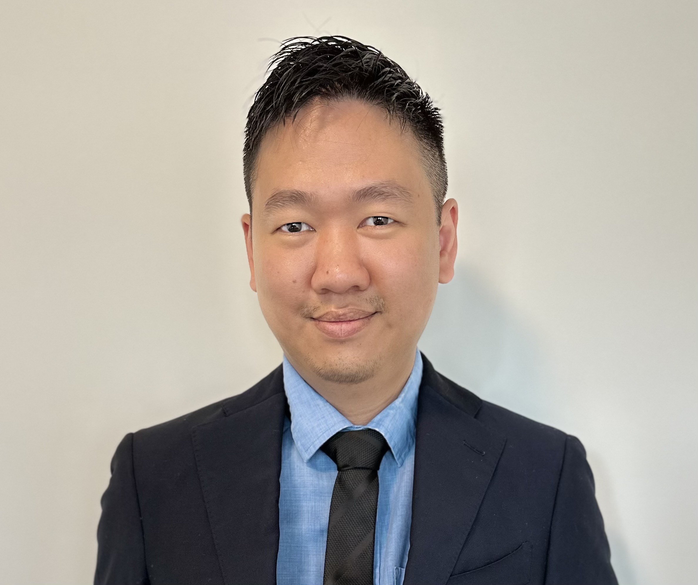Dr Andrew Nguyen